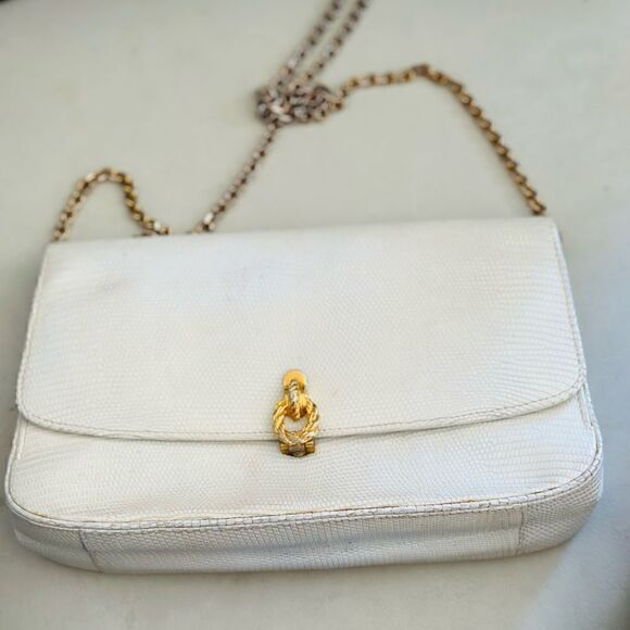 Beautiful Gucci white lizard gold closures chain strap 80's